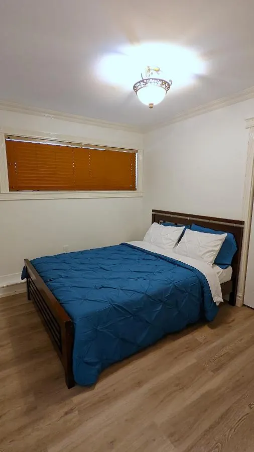Modern Spacious 1 Bedroom Suite In Desirable Gordon Head Near Mount Douglas Beach Victoria 0*,
